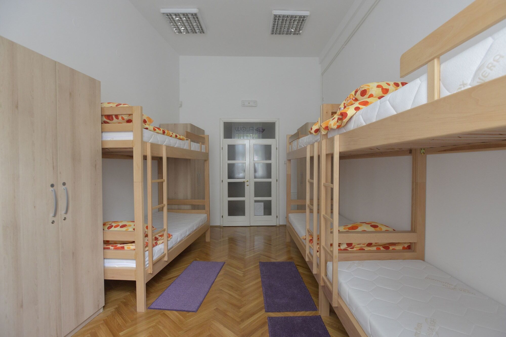 Hostel Flow House Centar Novi Sad Exteriör bild